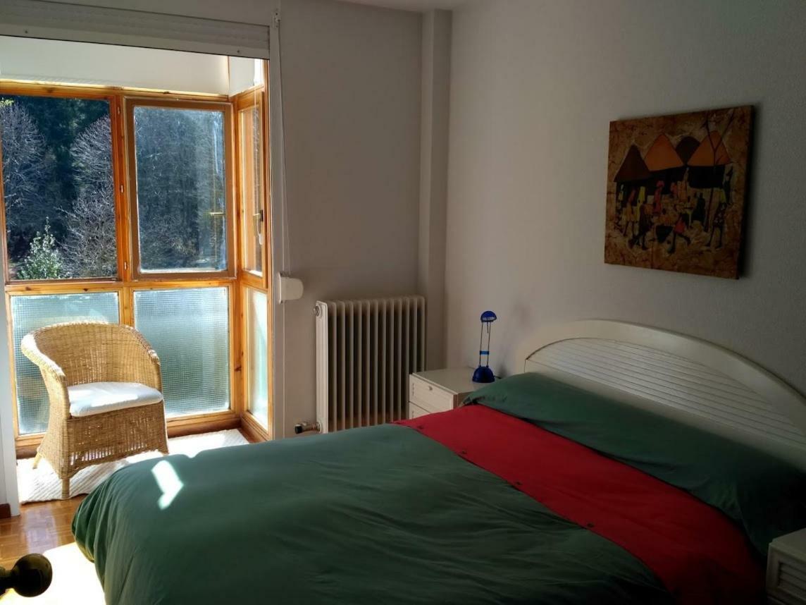 Duplex Con Jardin En Ezcaray Lägenhet Exteriör bild