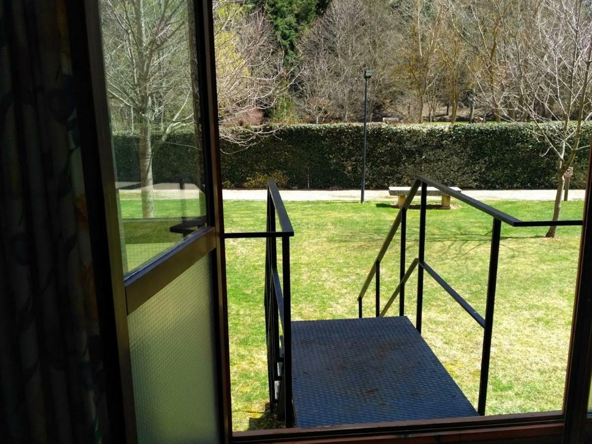 Duplex Con Jardin En Ezcaray Lägenhet Exteriör bild